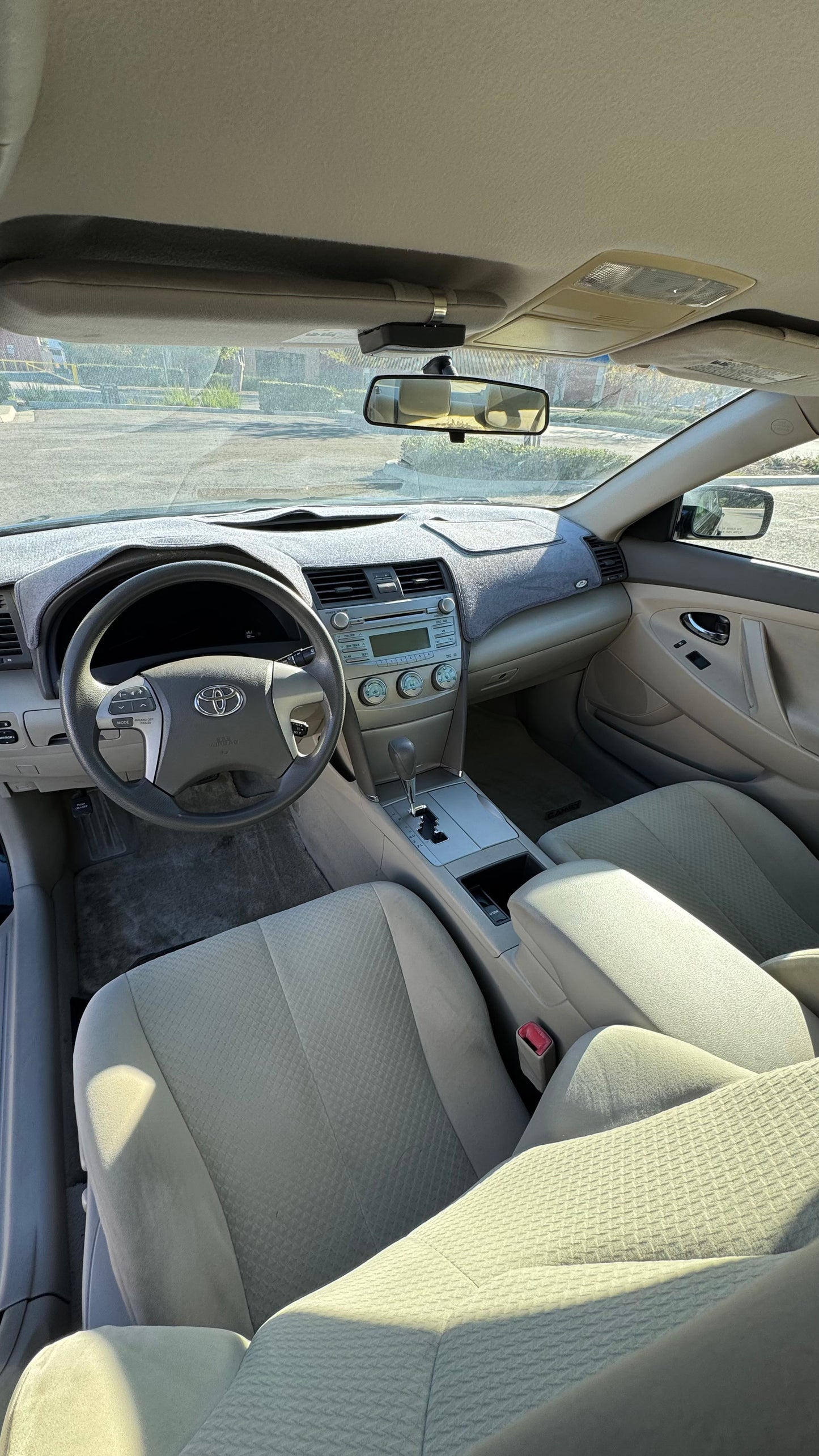 2010 Toyota Camry LE