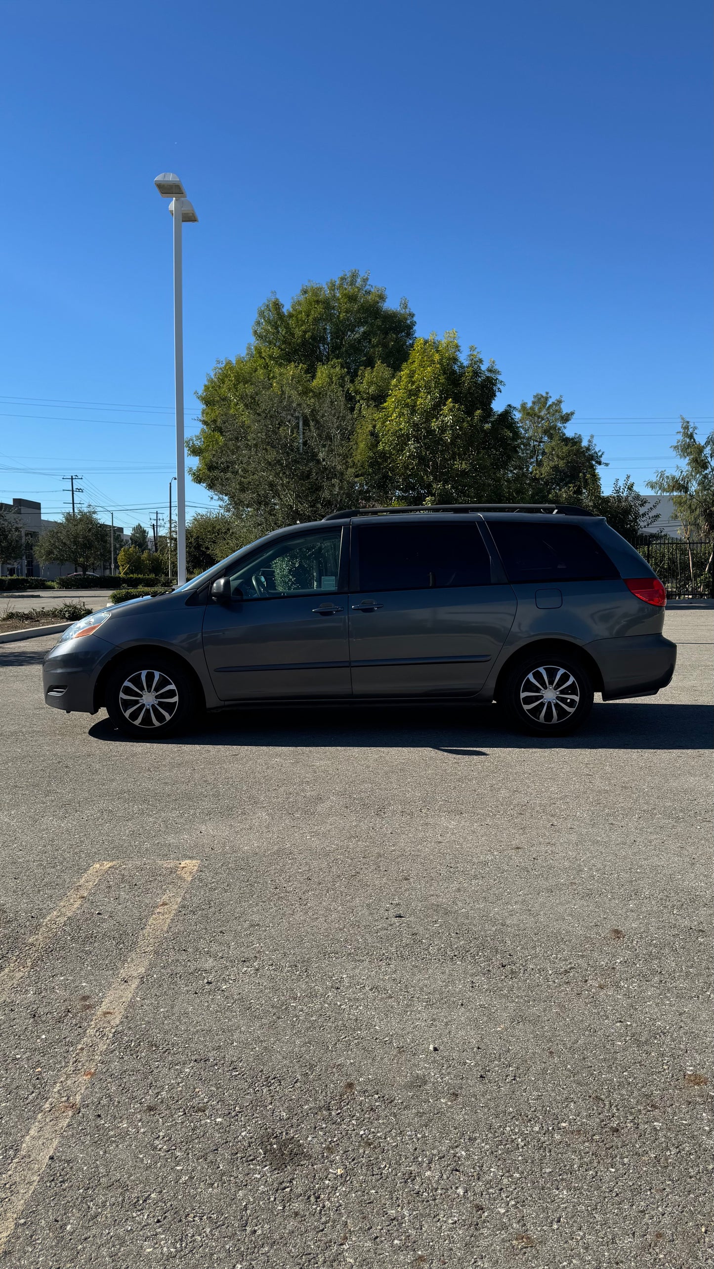 2010 Toyota Sienna LE