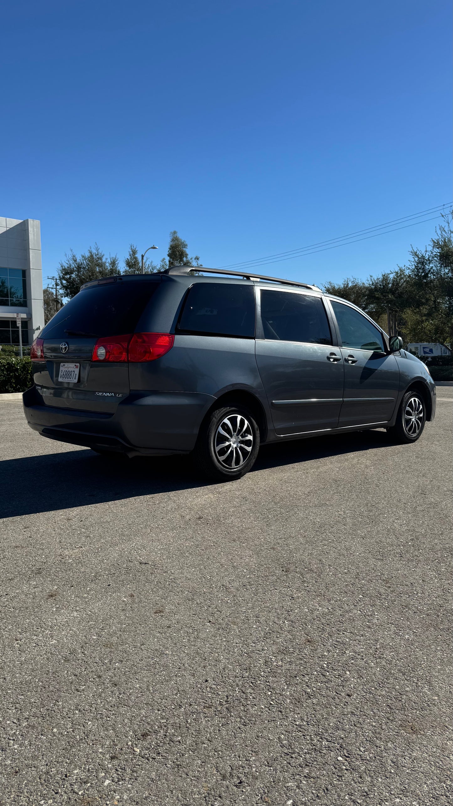 2010 Toyota Sienna LE