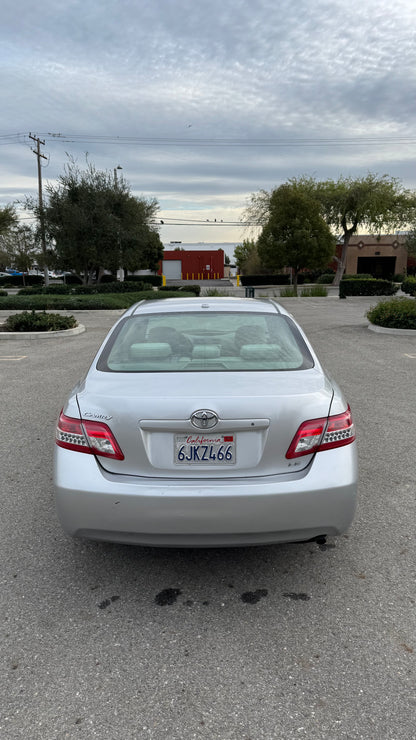 2010 Toyota Camry LE