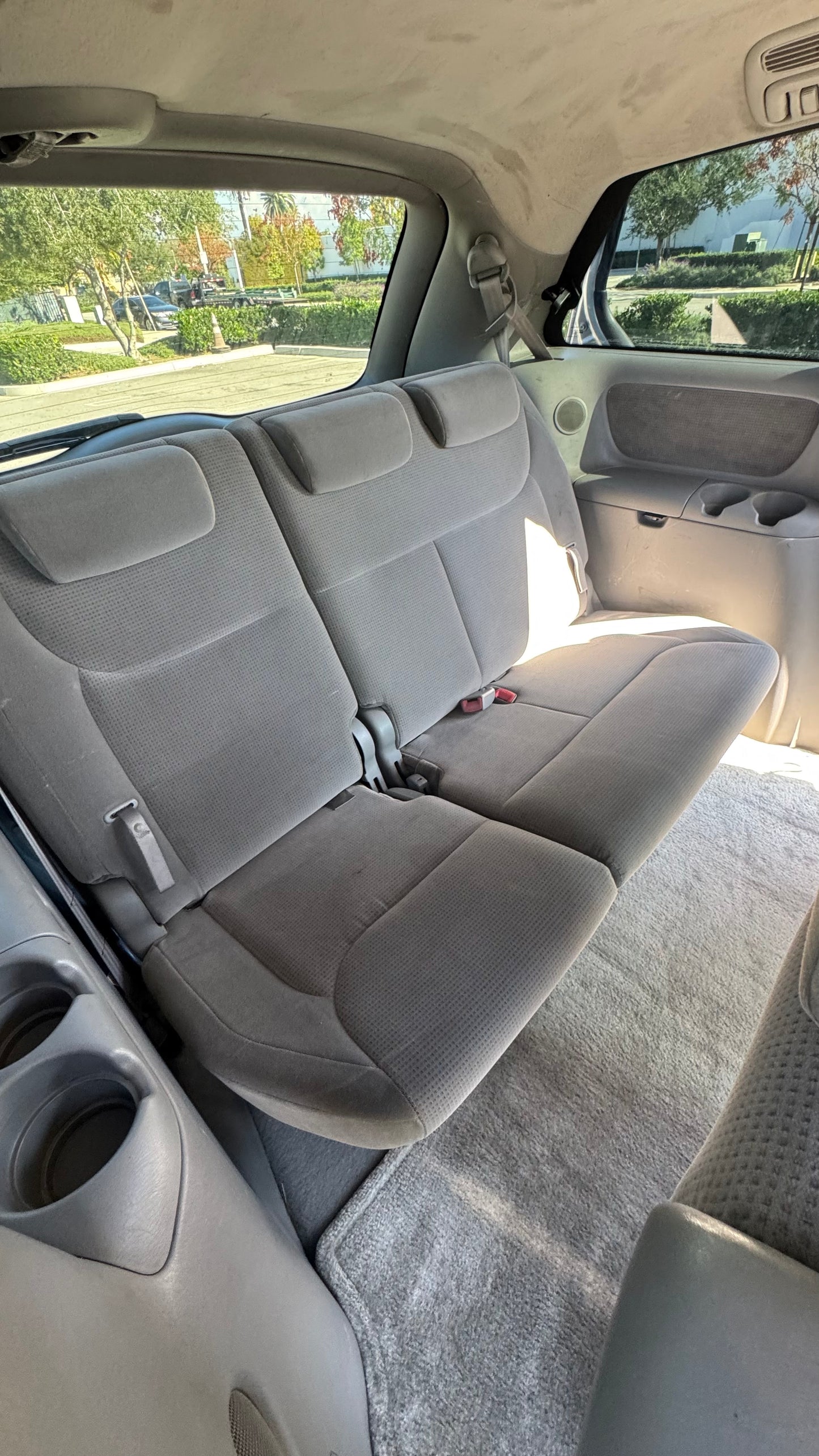 2004 Toyota Sienna LE